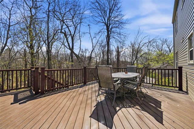 7808 Pine St, Ross Twp, PA 15237