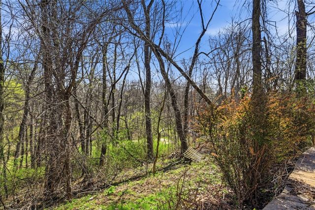 7808 Pine St, Ross Twp, PA 15237