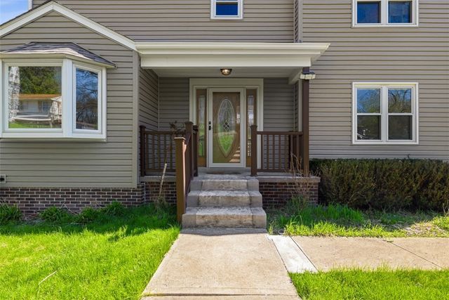 7808 Pine St, Ross Twp, PA 15237