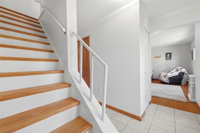 7808 Pine St, Ross Twp, PA 15237