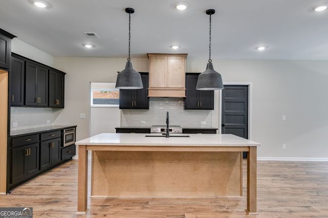 64 Liberty Station Drive, Bremen, GA 30110