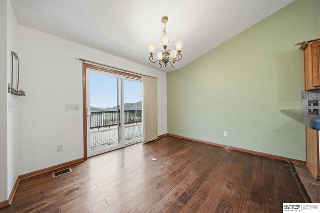 710 N 95th Street, Lincoln, NE 68505