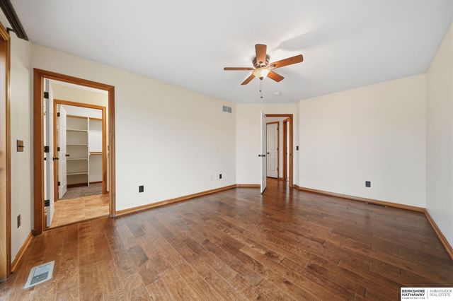 710 N 95th Street, Lincoln, NE 68505