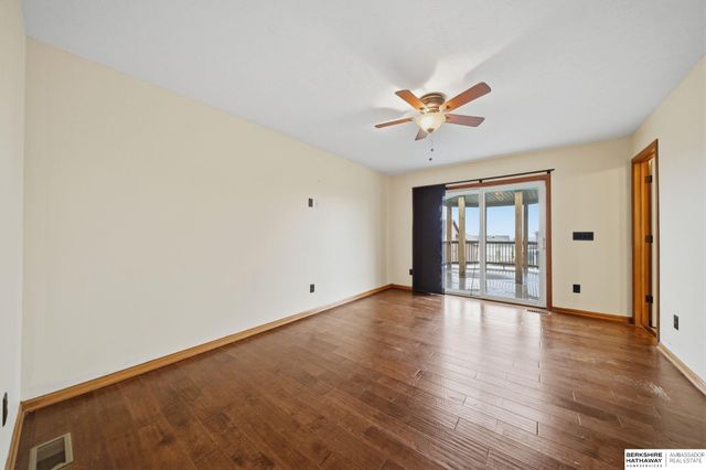 710 N 95th Street, Lincoln, NE 68505