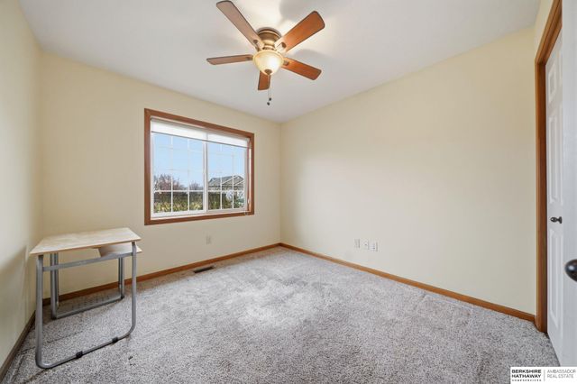 710 N 95th Street, Lincoln, NE 68505