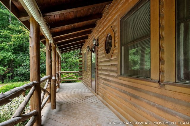 17708 120th Avenue, Nunica, MI 49448
