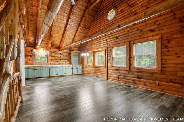 17708 120th Avenue, Nunica, MI 49448
