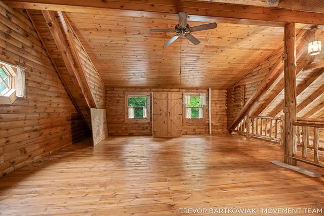 17708 120th Avenue, Nunica, MI 49448