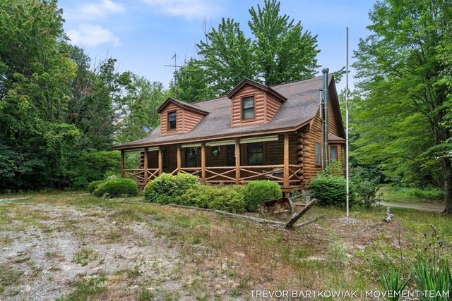 17708 120th Avenue, Nunica, MI 49448