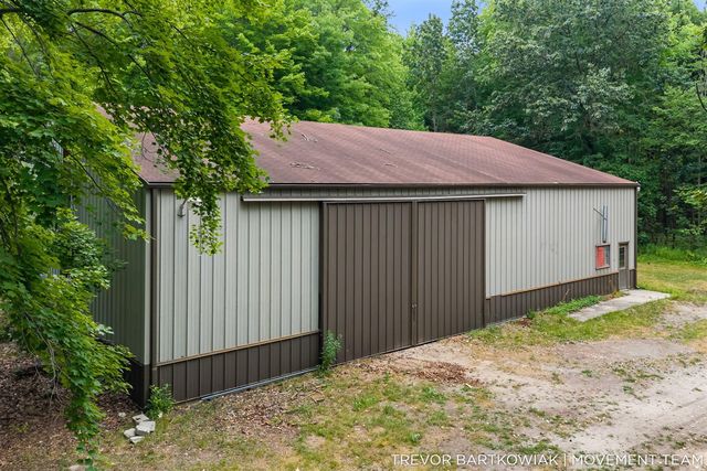 17708 120th Avenue, Nunica, MI 49448
