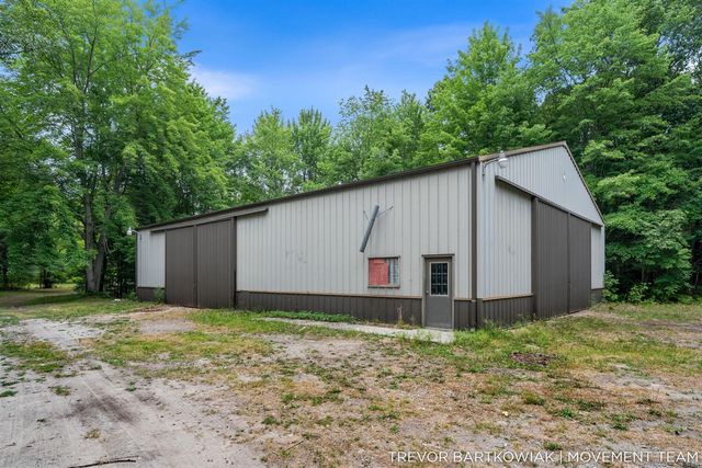 17708 120th Avenue, Nunica, MI 49448