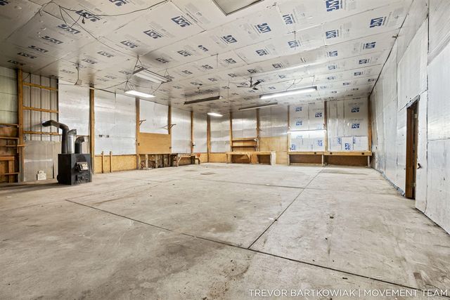 17708 120th Avenue, Nunica, MI 49448