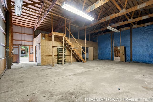 17708 120th Avenue, Nunica, MI 49448