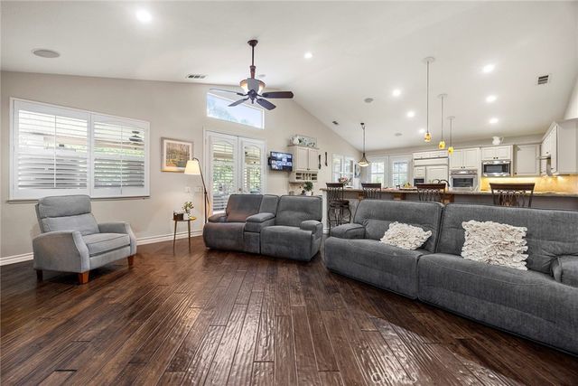 2885 Citrocado Ranch Street, Corona, CA 92881