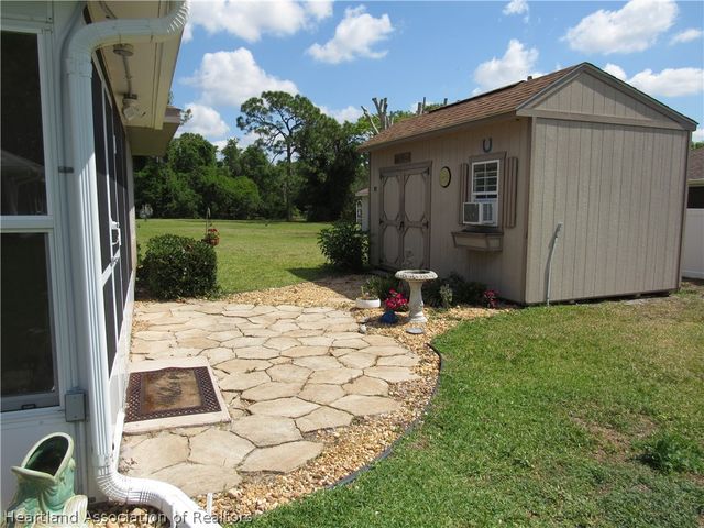 51 Quail Roost Road, Lake Placid, FL 33852