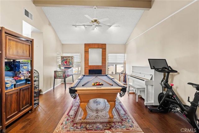 11934 Rexbon, Granada Hills, CA 91344