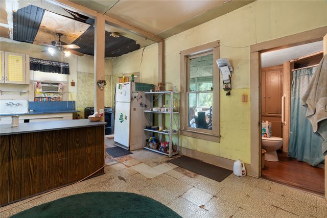 484 - HCR 2126, Whitney, TX 76692