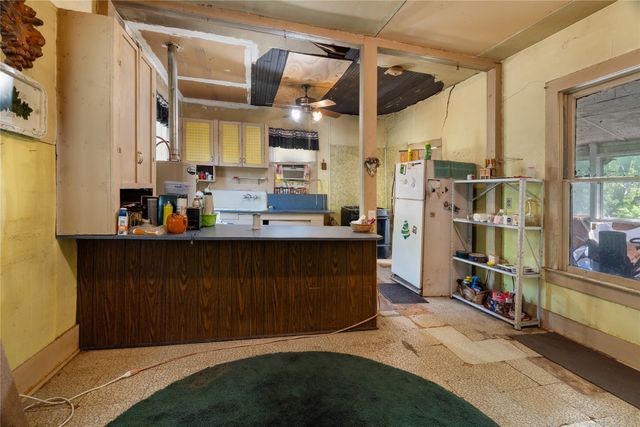 484 - HCR 2126, Whitney, TX 76692