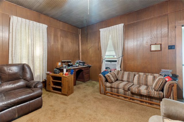484 - HCR 2126, Whitney, TX 76692