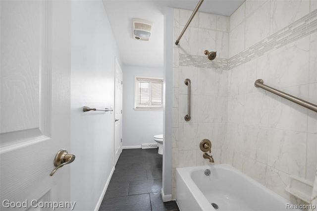 3826 Kent Road, Royal Oak, MI 48073