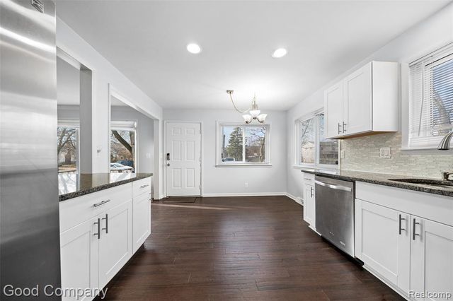 3826 Kent Road, Royal Oak, MI 48073