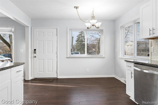 3826 Kent Road, Royal Oak, MI 48073