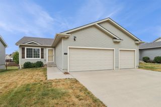 4634 E Valdez Drive, Des Moines, IA 50317