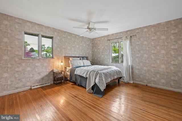 410 NARRAGANSETT DR, Cherry Hill, NJ 08002