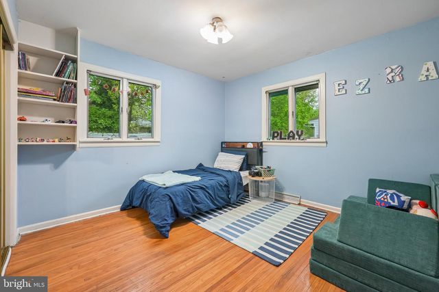 410 NARRAGANSETT DR, Cherry Hill, NJ 08002