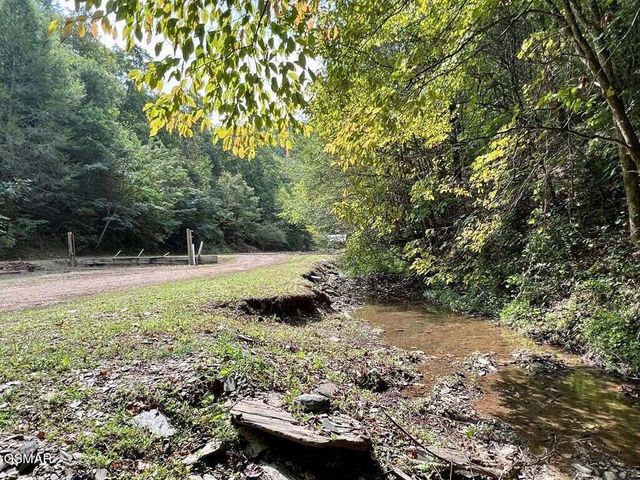 1570 S Helton Road, Sevierville, TN 37862