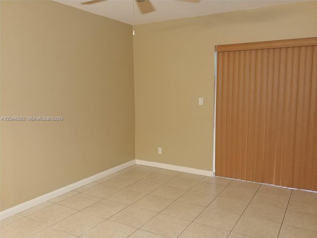 660 Tennis Club Dr 101, Fort Lauderdale, FL 33311