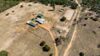 935 Highway 21 E, Paige, TX 78602