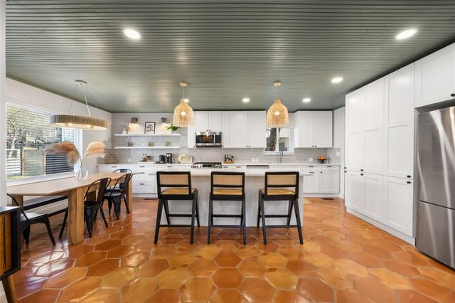 2109 Brackenridge ST, Austin, TX 78704