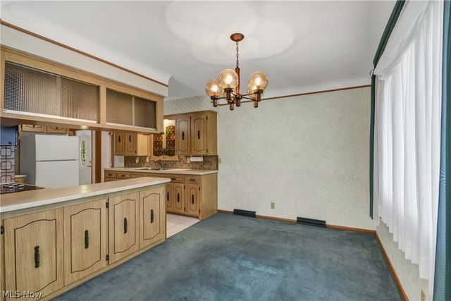8089 Wesley Drive, Strongsville, OH 44136
