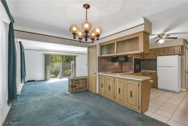 8089 Wesley Drive, Strongsville, OH 44136