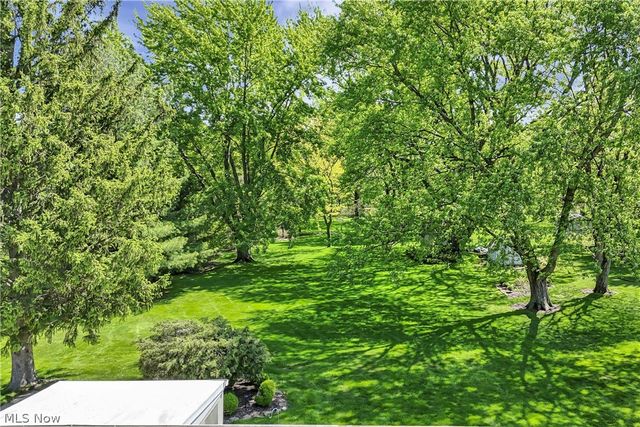 8089 Wesley Drive, Strongsville, OH 44136