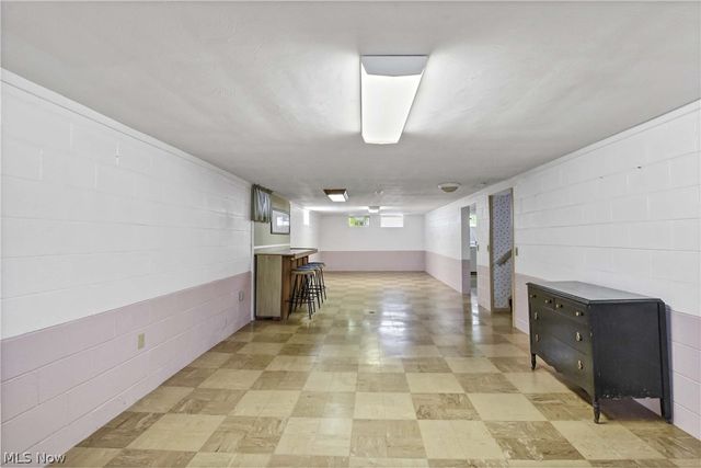 8089 Wesley Drive, Strongsville, OH 44136