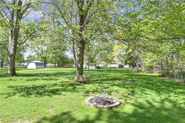 8089 Wesley Drive, Strongsville, OH 44136