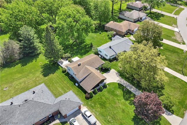 8089 Wesley Drive, Strongsville, OH 44136