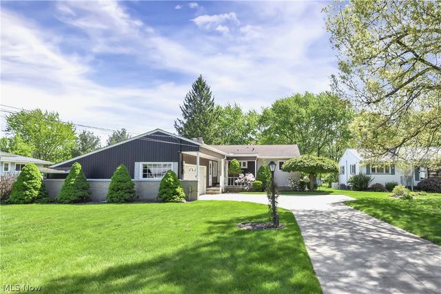 8089 Wesley Drive, Strongsville, OH 44136