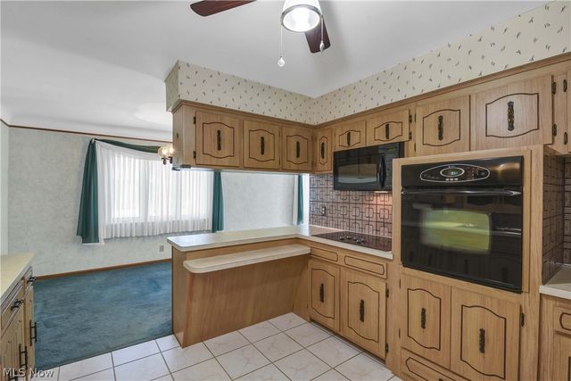 8089 Wesley Drive, Strongsville, OH 44136