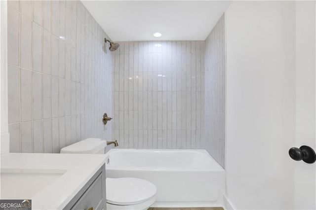 2396 Lawrenceville Highway V, Decatur, GA 30033