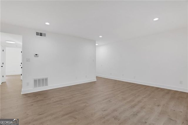 2396 Lawrenceville Highway V, Decatur, GA 30033