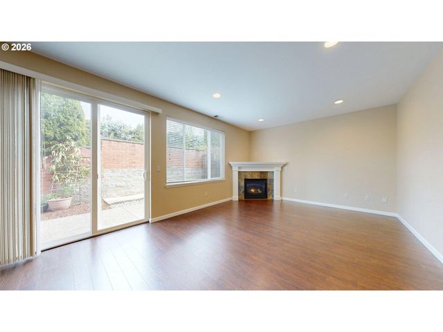 9495 Nw EMBER Ln, Portland, OR 97229