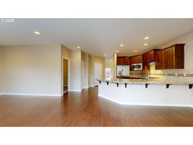 9495 Nw EMBER Ln, Portland, OR 97229