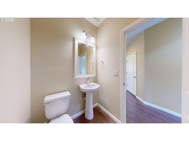 9495 Nw EMBER Ln, Portland, OR 97229