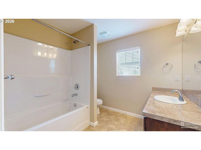 9495 Nw EMBER Ln, Portland, OR 97229