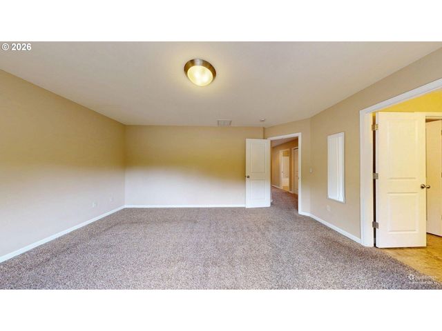 9495 Nw EMBER Ln, Portland, OR 97229