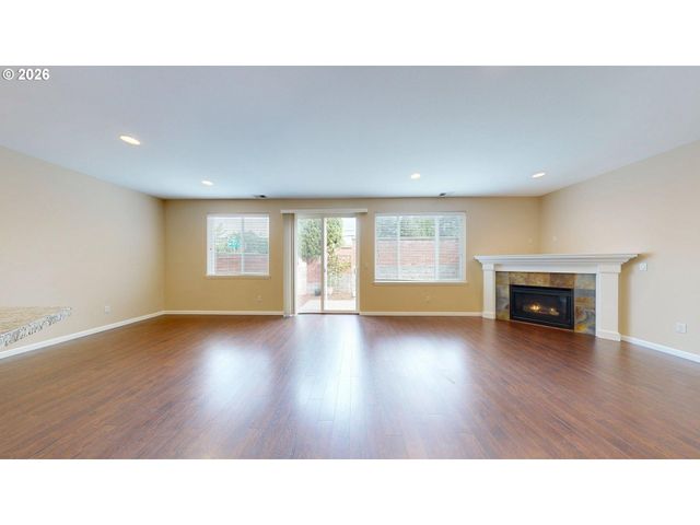 9495 Nw EMBER Ln, Portland, OR 97229