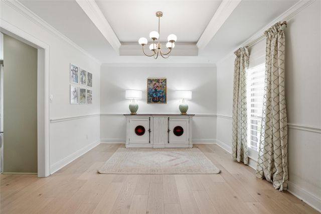 7623 Fairdale Lane, Houston, TX 77063